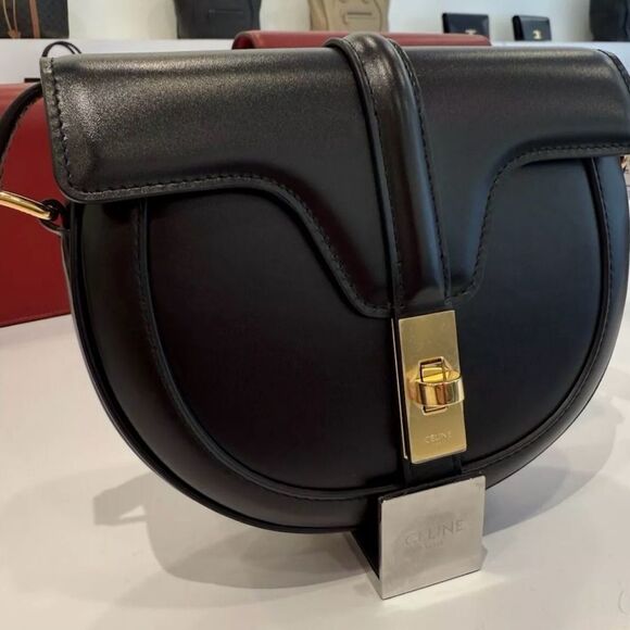 CELINE Small Besace 16 Natural Calfskin Crossbody Bag, $2400, SEE DESCRIPTION - Picture 5 of 11